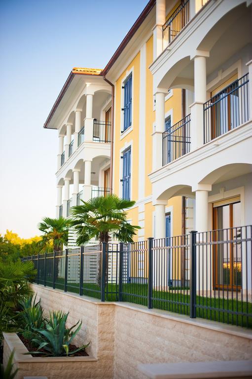 Apartments Poville Residence Povile Luaran gambar