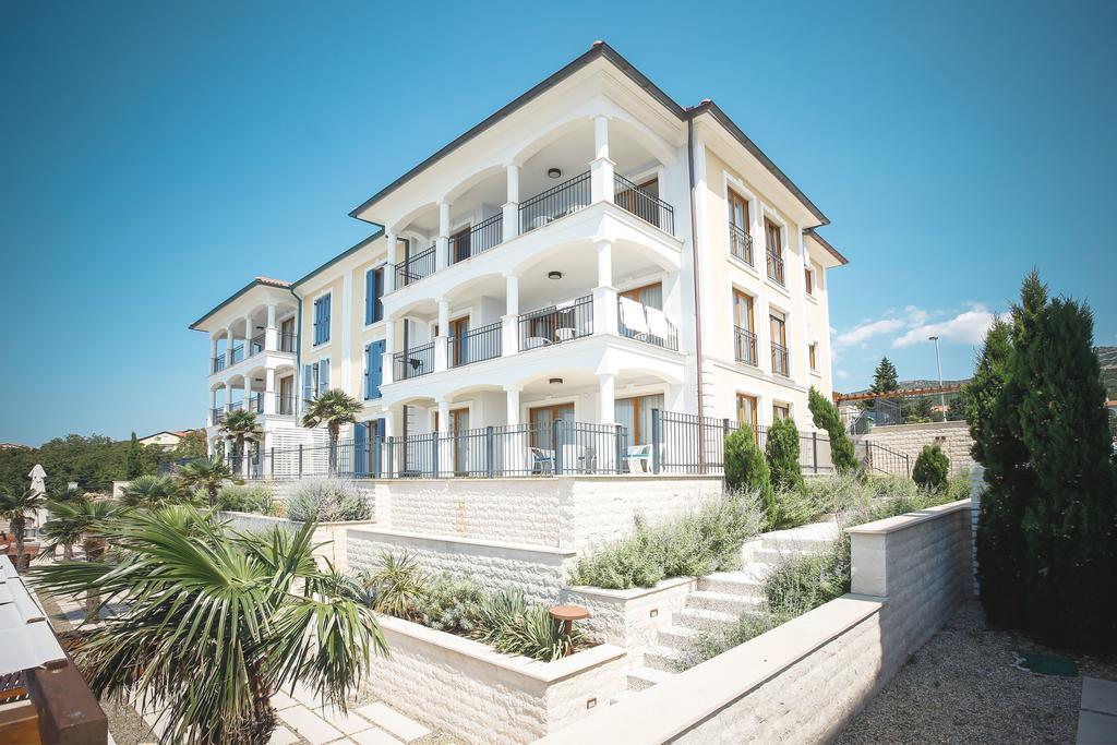 Apartments Poville Residence Povile Luaran gambar