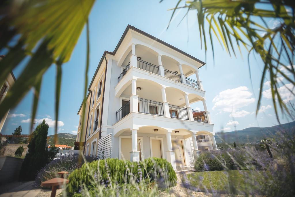 Apartments Poville Residence Povile Luaran gambar